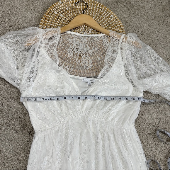 Baltic Born White Lace Maxi Dress - Picture 14 of 15
